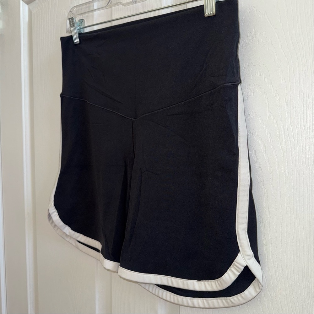 Offline By Aerie Real Me XTRA High Waisted 7” Bike Short - Picture 5 of 6